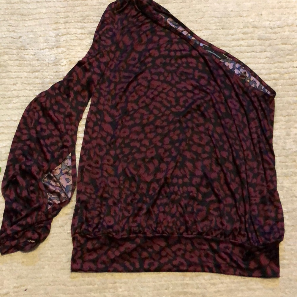 MODA Top